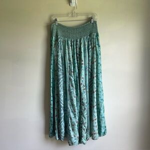 Blue Sky Large Wide Leg Paneled Goucho Pants